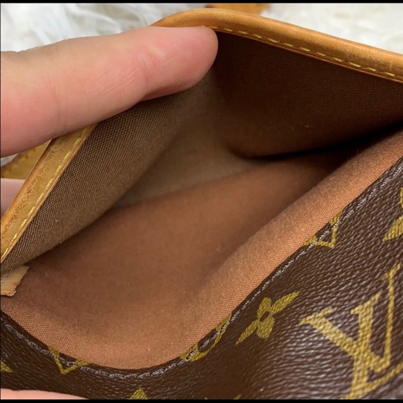 Authentic LOUIS VUITTON Popincourt Ron Long Strap - Picture 13 of 14